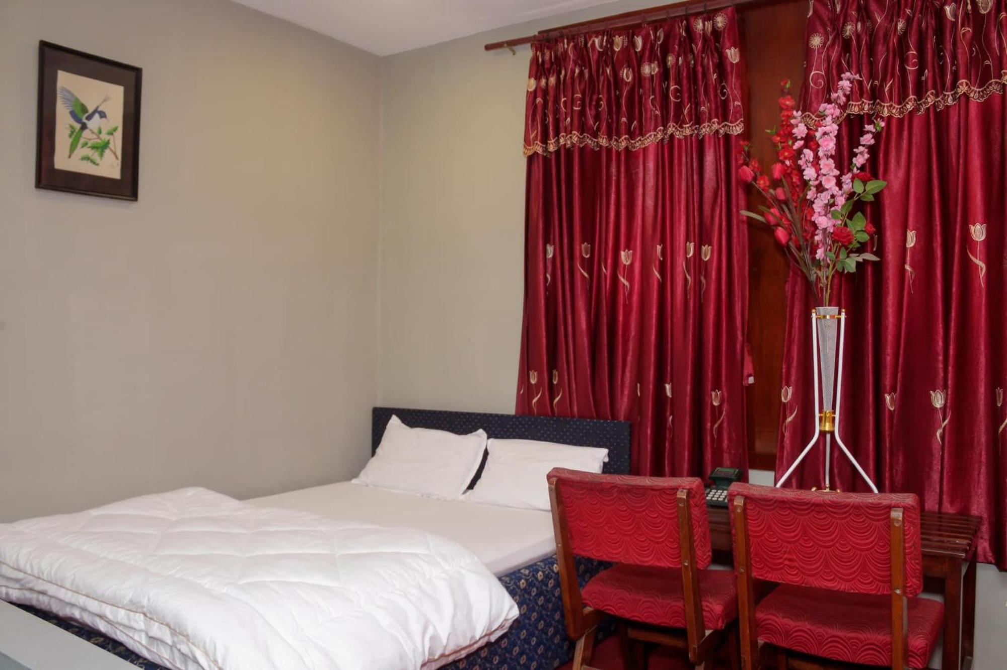 Hotel Dimond Grand Villa Kathmandu Exterior photo